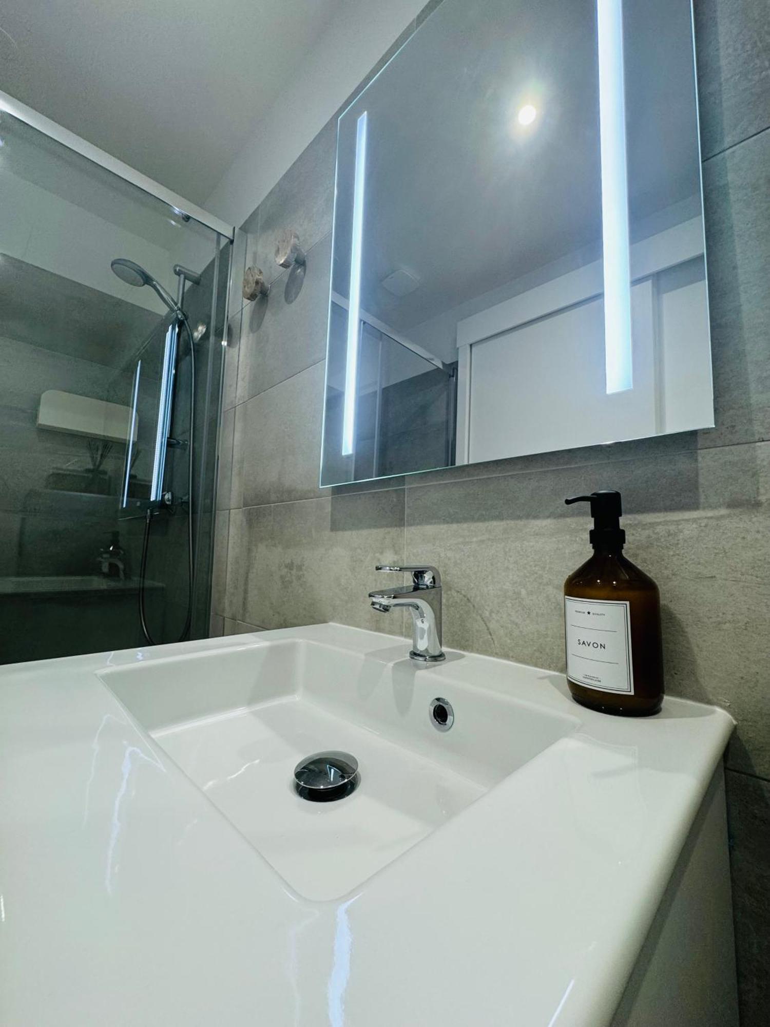 307 Gare Saint Roch Montpellier Apartment ภายนอก รูปภาพ